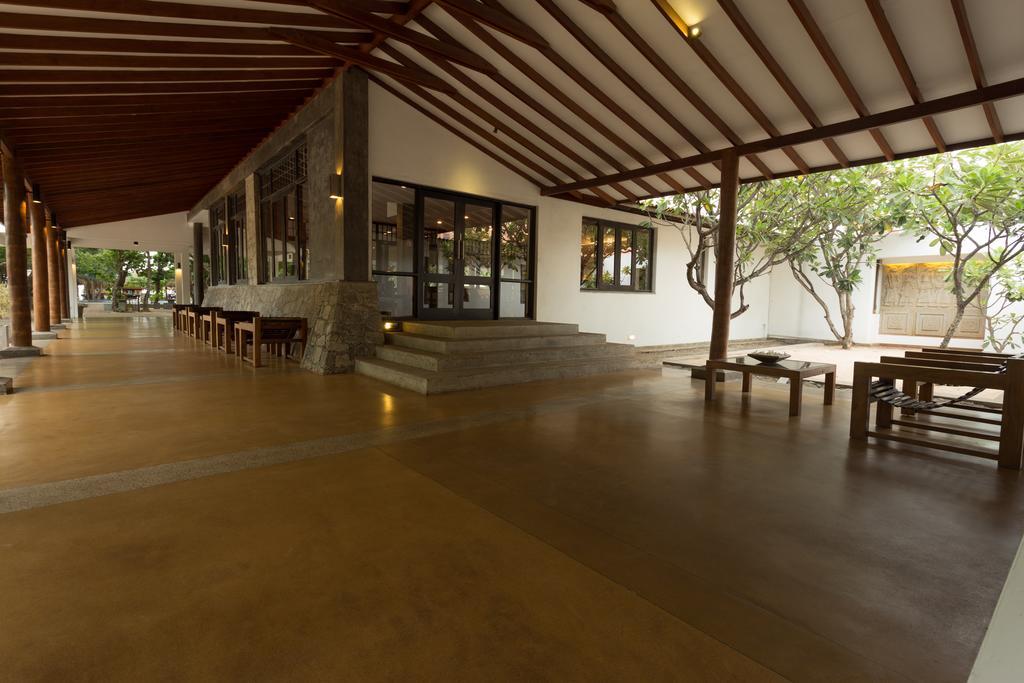 Nilaveli Beach Hotel Exterior photo