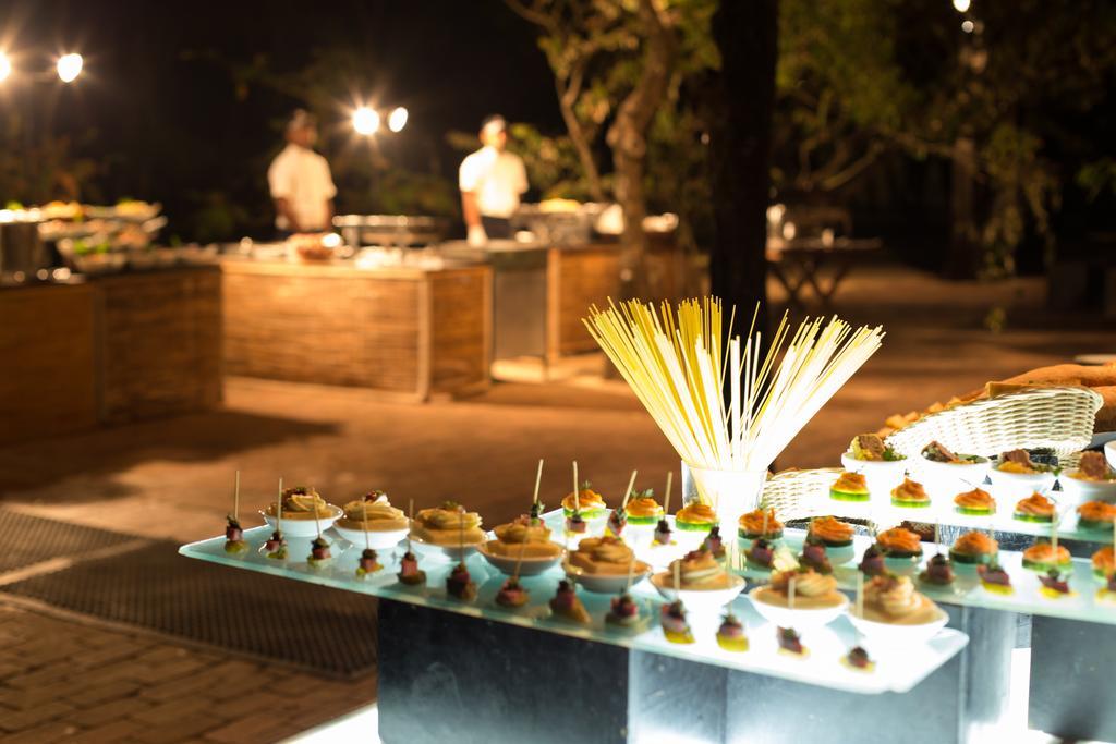 Nilaveli Beach Hotel Exterior photo